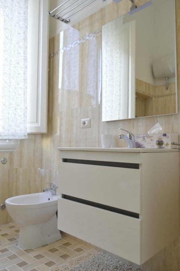 Relais Le Cento Botteghe Apartament Florencja Zewnętrze zdjęcie